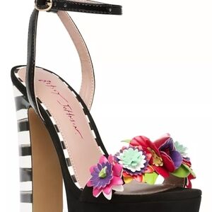 Betsey Johnson Black Floral Platform Sandals, Size 8.5 New